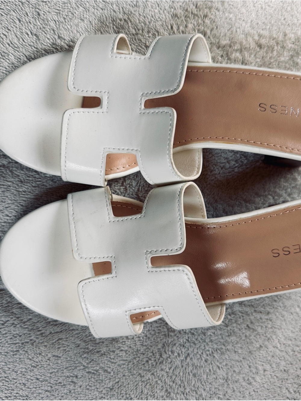 White Women's Slide Sandals - Classic Open-Toe Mules